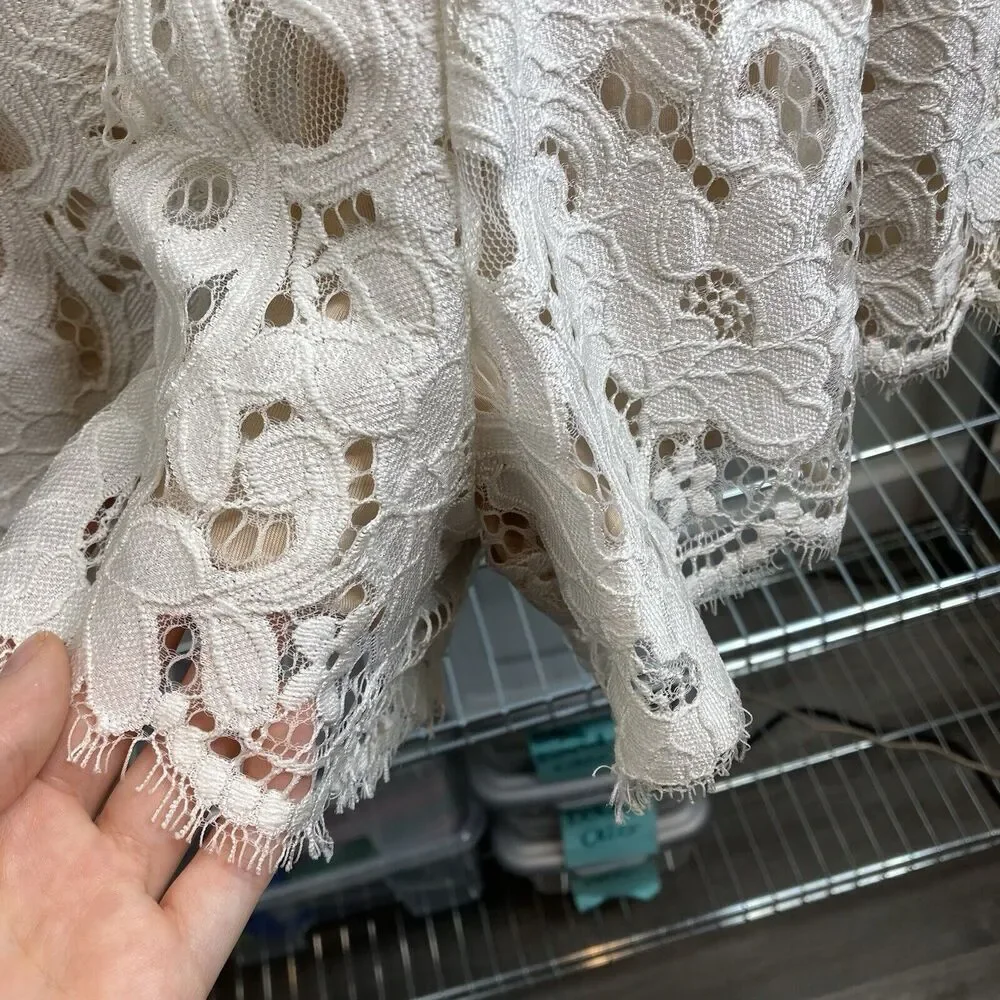 Lovers‎ + Friends Women’s Cream Lacy Dainty Fairy Romper Size XS Flowy Ruffles